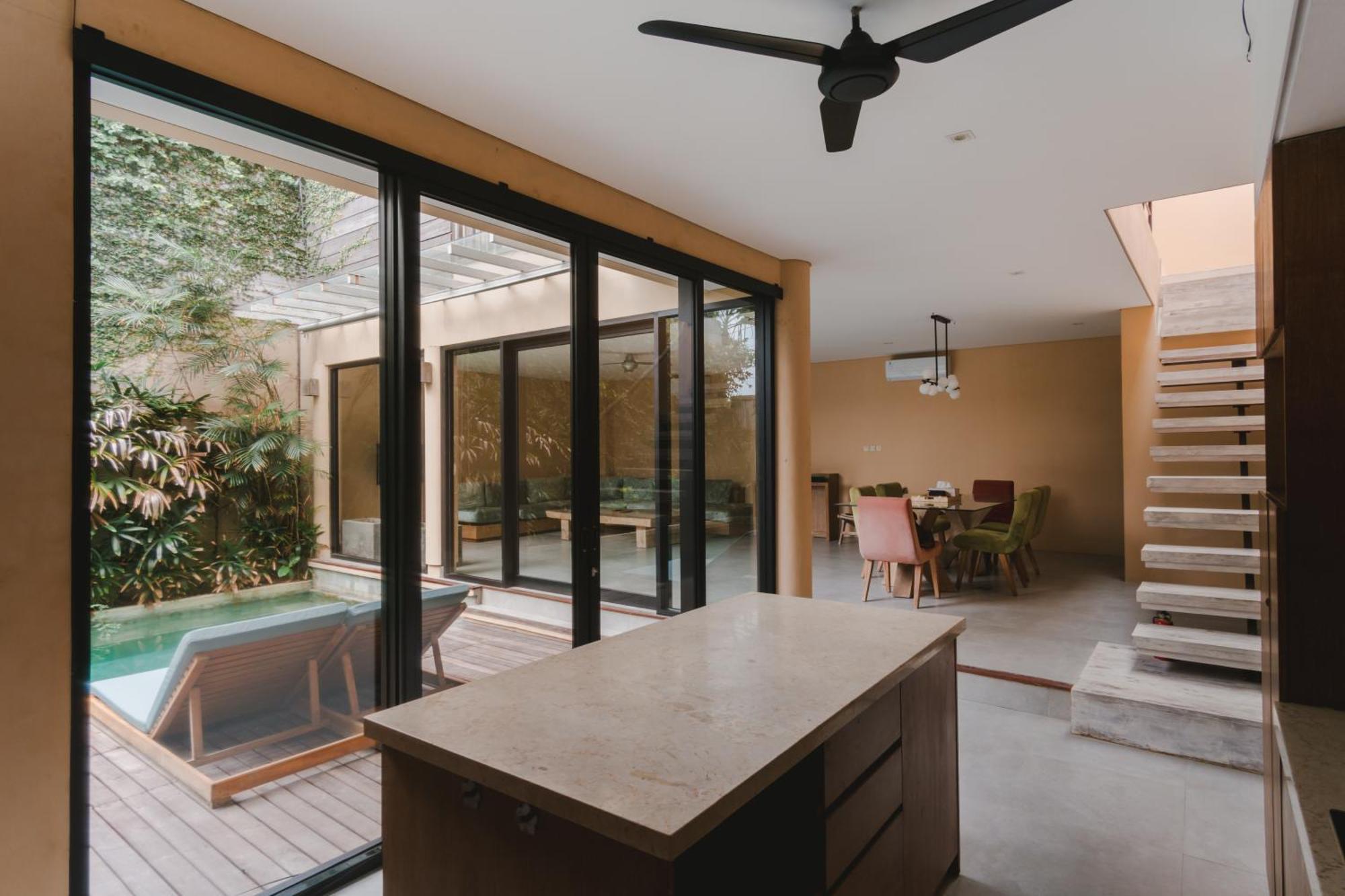 Villa Biku *